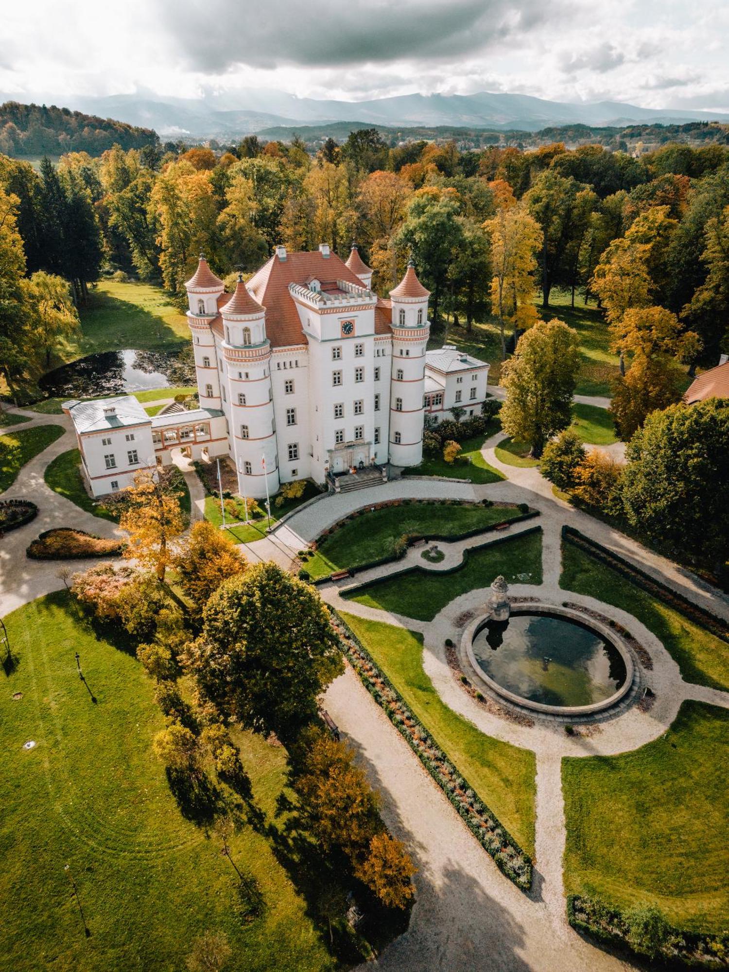 Pałac Wojanów Exterior foto