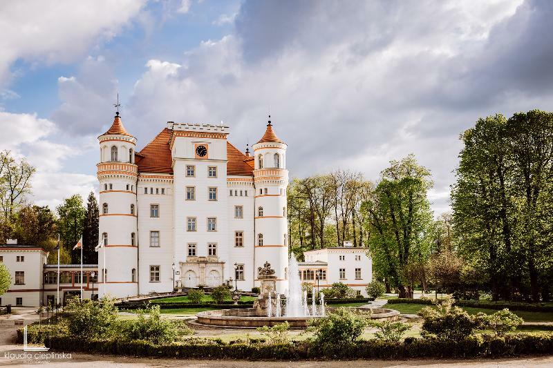 Pałac Wojanów Exterior foto